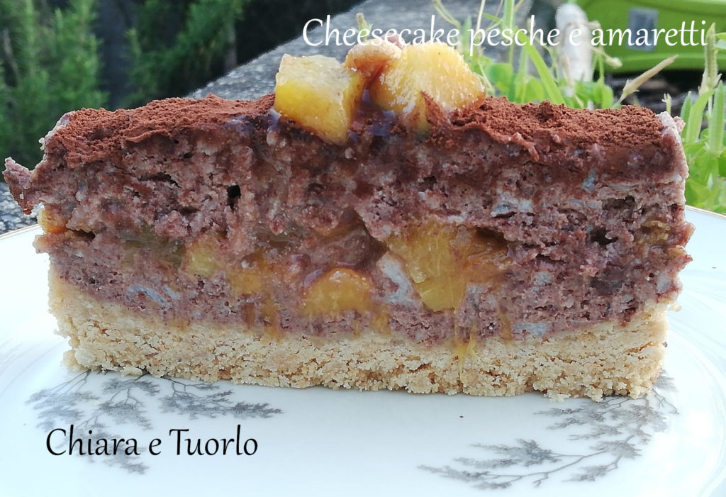 particolare della fetta di cheesecake